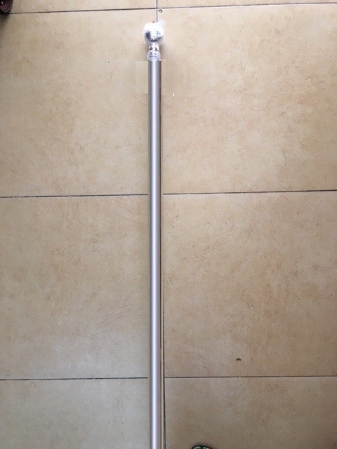 Extendable Golden or Silver Chromed Aluminium Pole